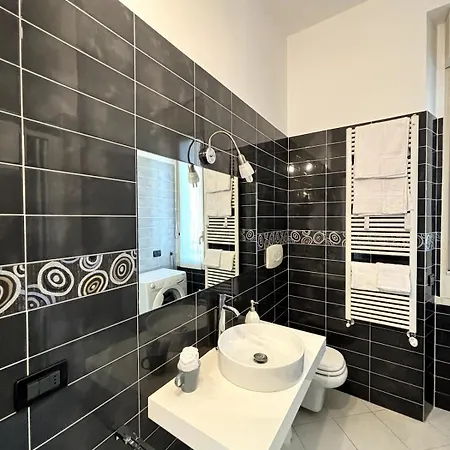 Apartman Visconti Design And Comfort In *